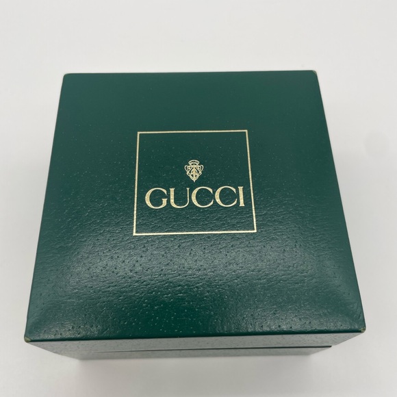 Vintage Gucci Bezel Gold Bangle Watch - Picture 4 of 13